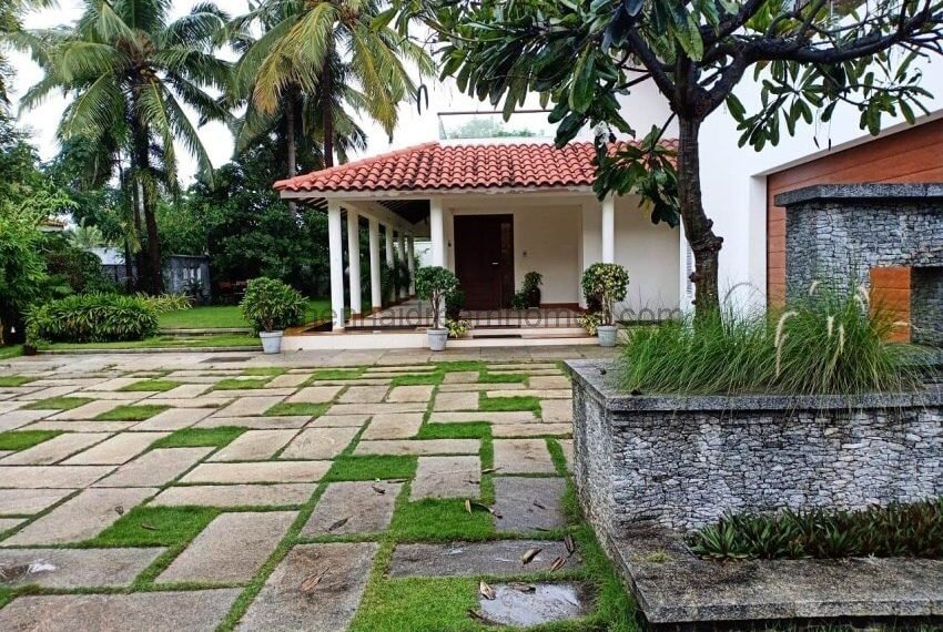 Luxury 4BHK Independent Villa on ECR with Garden